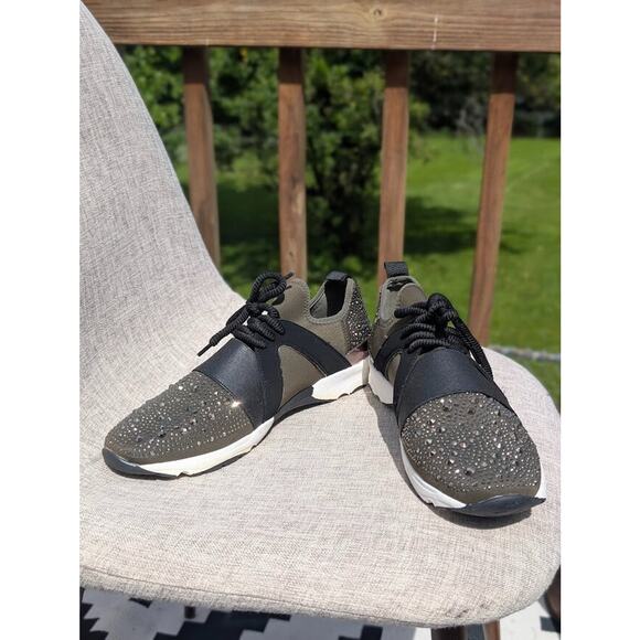 Carvela Olive Green Fabric Sneakers Crystal Embellished EU 41 Sz 10 UK 8 Lace Up - Picture 1 of 9